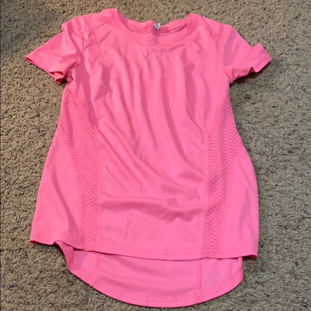 Athletic top